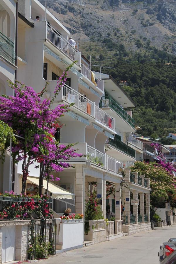 Apartments By The Sea Podgora, Makarska - 6713 المظهر الخارجي الصورة
