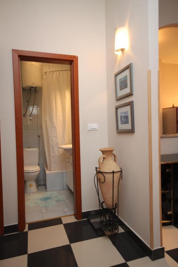 Apartments By The Sea Podgora, Makarska - 6713 المظهر الخارجي الصورة