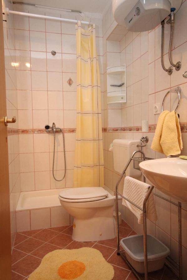 Apartments By The Sea Podgora, Makarska - 6713 المظهر الخارجي الصورة